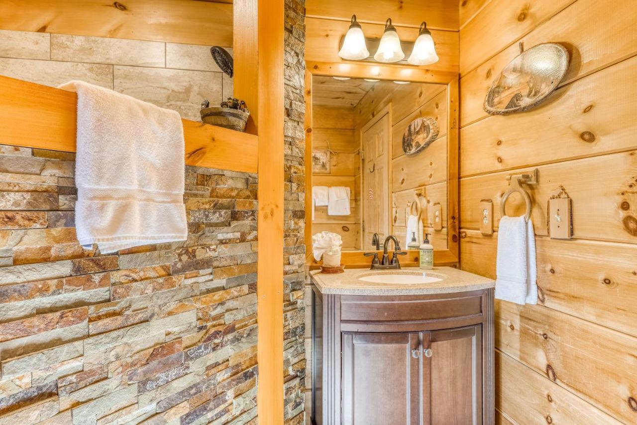 Moonshine Ridge Villa Pigeon Forge Bagian luar foto