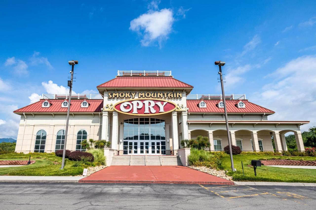 Moonshine Ridge Villa Pigeon Forge Bagian luar foto